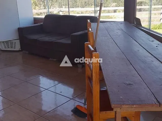 Chácara com 1100m² 3 quartos e 1 banheiro, à venda, no bairro Colônia Dona Luíza em Ponta Grossa