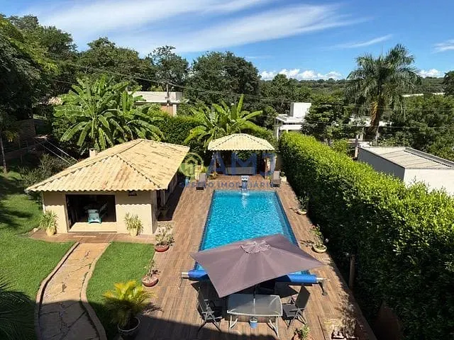 Chácara com 1500m² 4 quartos e 5 banheiros, à venda, no bairro Countryville em Hidrolândia