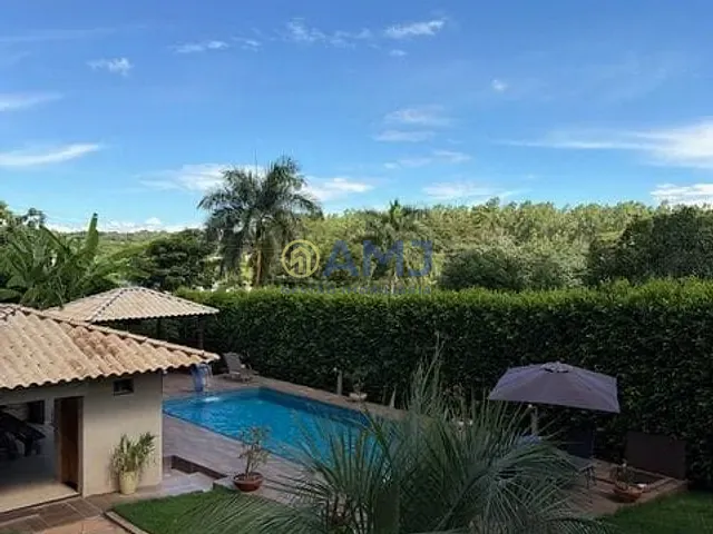 Chácara com 1500m² 4 quartos e 5 banheiros, à venda, no bairro Countryville em Hidrolândia