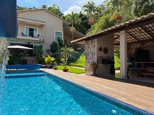 Chácara com 1500m² 4 quartos e 5 banheiros, à venda, no bairro Countryville em Hidrolândia