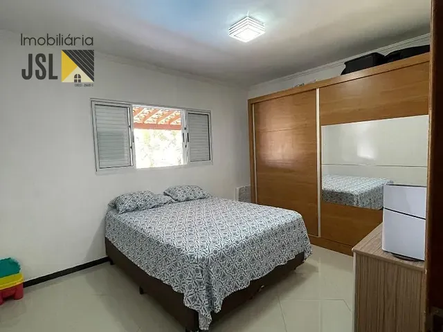 Chácara com 1000m² 3 quartos e 4 banheiros, à venda, no bairro Portal Mantiqueira em Caçapava