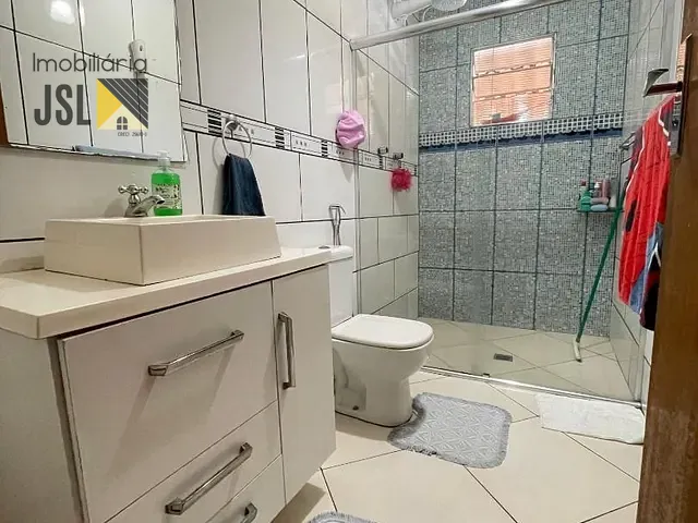 Chácara com 1000m² 3 quartos e 4 banheiros, à venda, no bairro Portal Mantiqueira em Caçapava