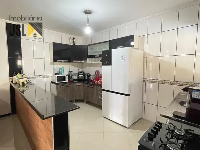 Chácara com 1000m² 3 quartos e 4 banheiros, à venda, no bairro Portal Mantiqueira em Caçapava