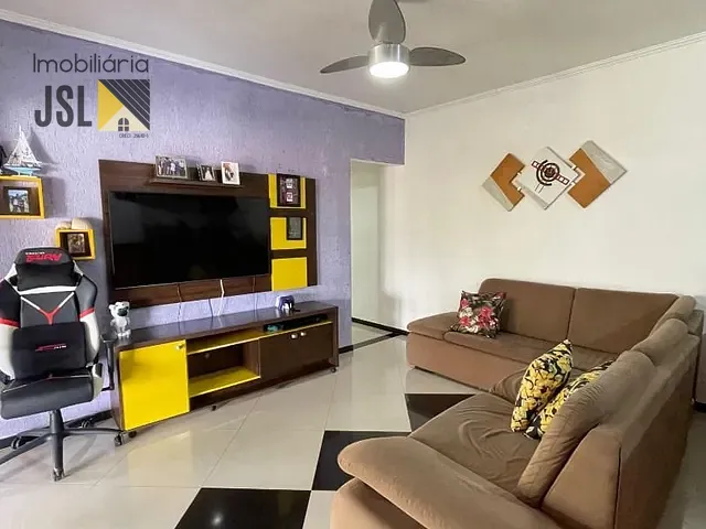 Chácara com 1000m² 3 quartos e 4 banheiros, à venda, no bairro Portal Mantiqueira em Caçapava
