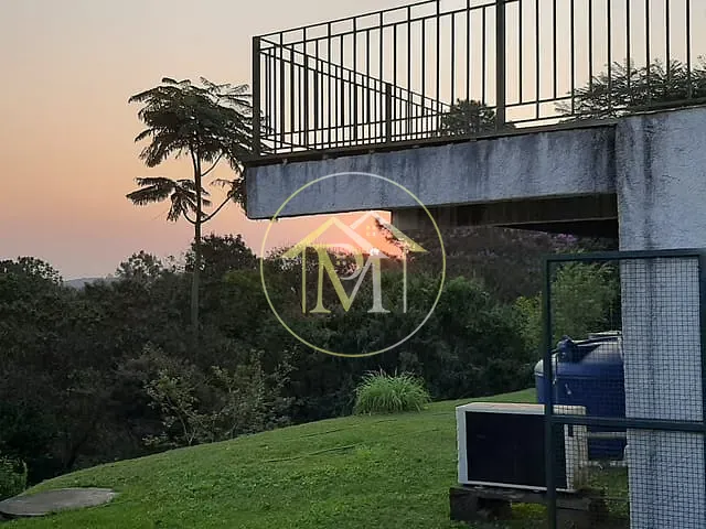 Chácara com 3674m² 2 quartos e 4 banheiros, à venda, no bairro Residencial Porta do Sol em Mairinque