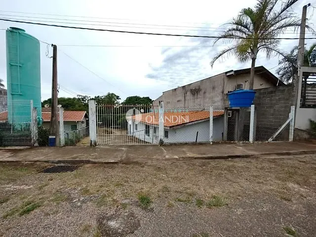 Chácara com 598m² 1 quarto e 1 banheiro, à venda, no bairro Área Rural de Artur Nogueira em Artur Nogueira