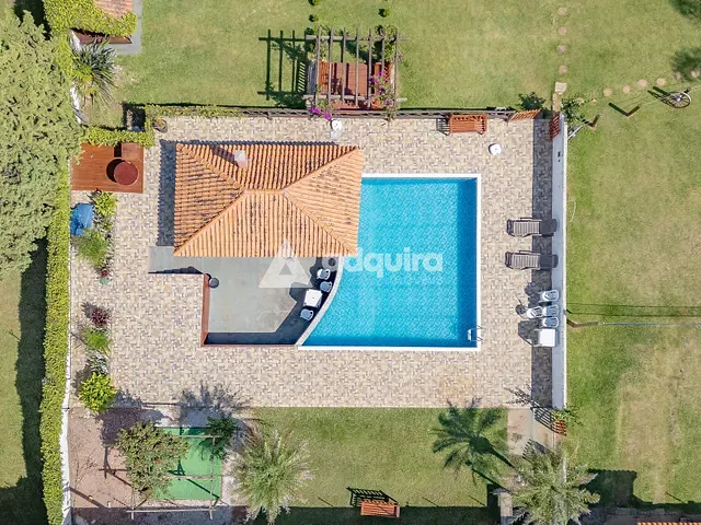 Chácara com 2100m² 2 quartos e 2 banheiros, à venda, no bairro Uvaranas em Ponta Grossa