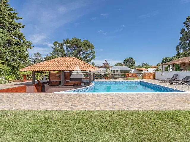 Chácara com 2100m² 2 quartos e 2 banheiros, à venda, no bairro Uvaranas em Ponta Grossa