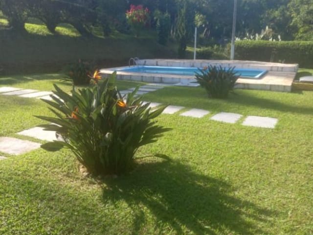Chácara com 12680m² 4 quartos e 5 banheiros, à venda, no bairro Centro (São João Novo) em São Roque