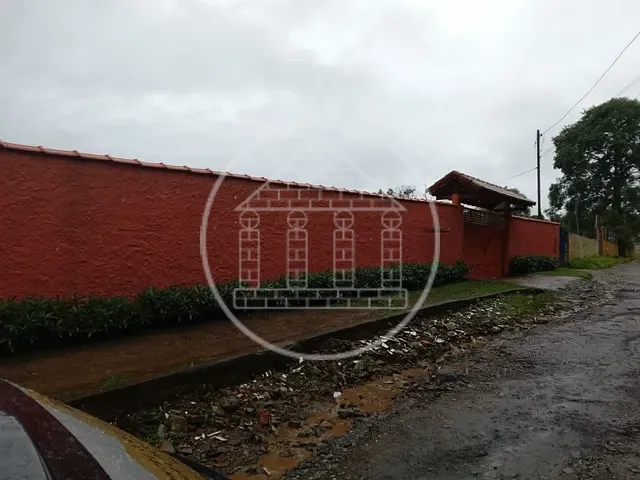 Chácara com 2145m² 3 quartos e 3 banheiros, à venda, no bairro Engenheiro Marsilac em São Paulo
