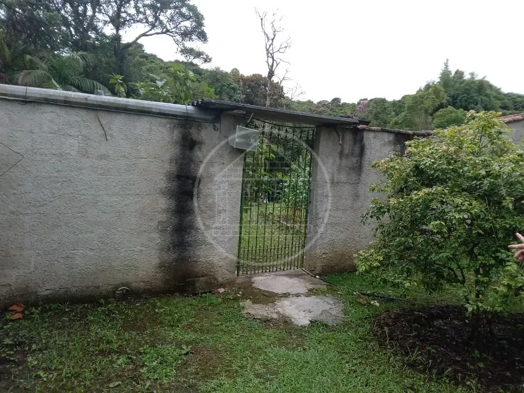 Sítio, 3 quartos, 2145 m² - Foto 20