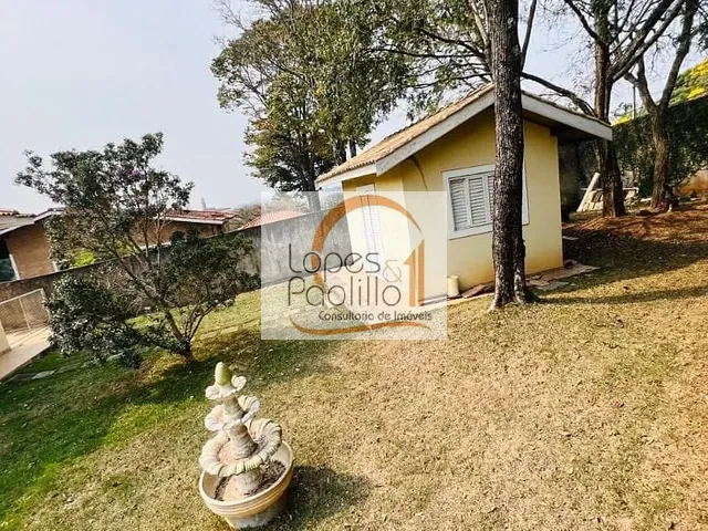 Chácara com 1836m² 3 quartos e 4 banheiros, à venda, no bairro Jardim Estância Brasil em Atibaia