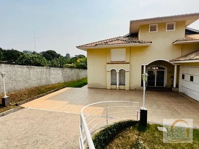 Chácara com 1836m² 3 quartos e 4 banheiros, à venda, no bairro Jardim Estância Brasil em Atibaia