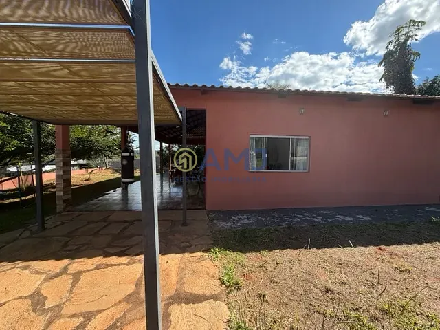 Chácara com 1200m² 3 quartos e 2 banheiros, à venda ou para alugar, no bairro Countryville em Hidrolândia