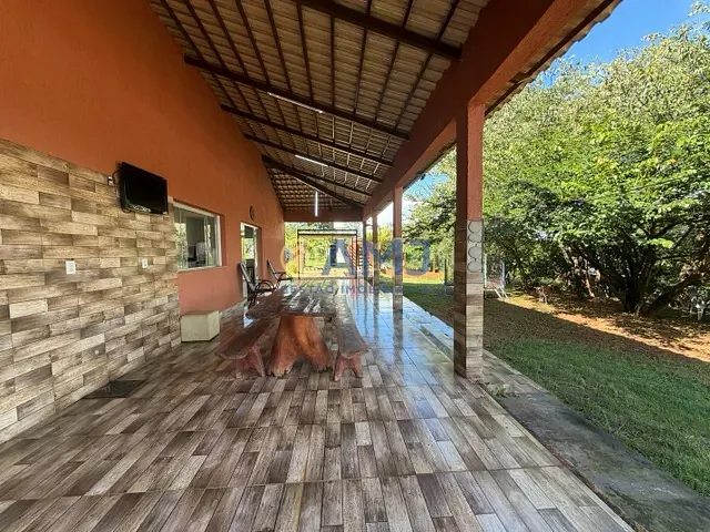 Chácara com 1200m² 3 quartos e 2 banheiros, à venda ou para alugar, no bairro Countryville em Hidrolândia
