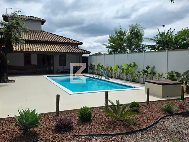 Chácara com 1050m² 4 quartos e 3 banheiros, à venda, no bairro Colinas de Indaiatuba em Indaiatuba