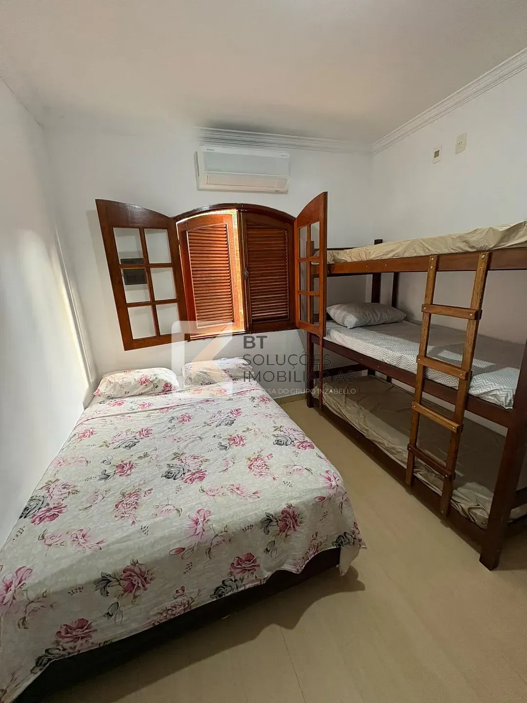 Sítio, 4 quartos, 1050 m² - Foto 16