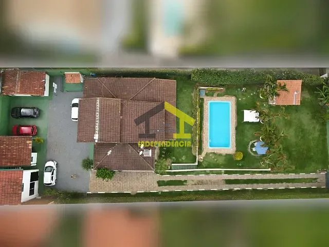 Chácara com 1000m² 5 quartos e 6 banheiros, à venda, no bairro Jardim Leonor em Itatiba