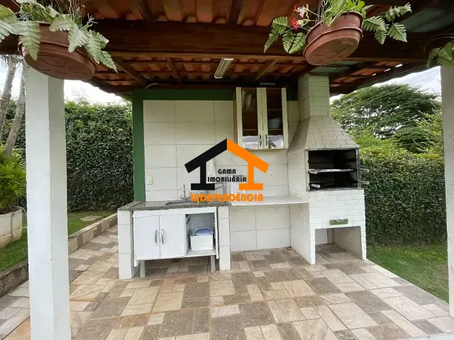 Chácara com 1000m² 5 quartos e 6 banheiros, à venda, no bairro Jardim Leonor em Itatiba