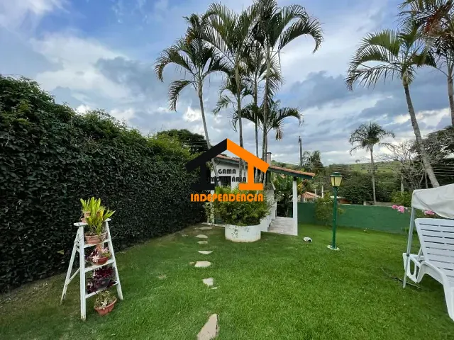 Chácara com 1000m² 5 quartos e 6 banheiros, à venda, no bairro Jardim Leonor em Itatiba