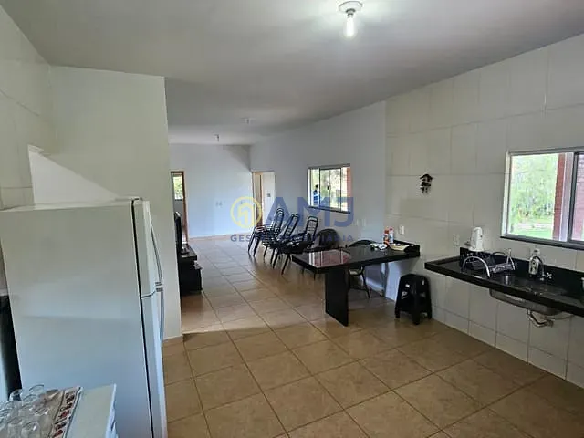 Chácara com 2160m² 3 quartos e 3 banheiros, à venda, no bairro Terra do Boi 2 em Hidrolândia