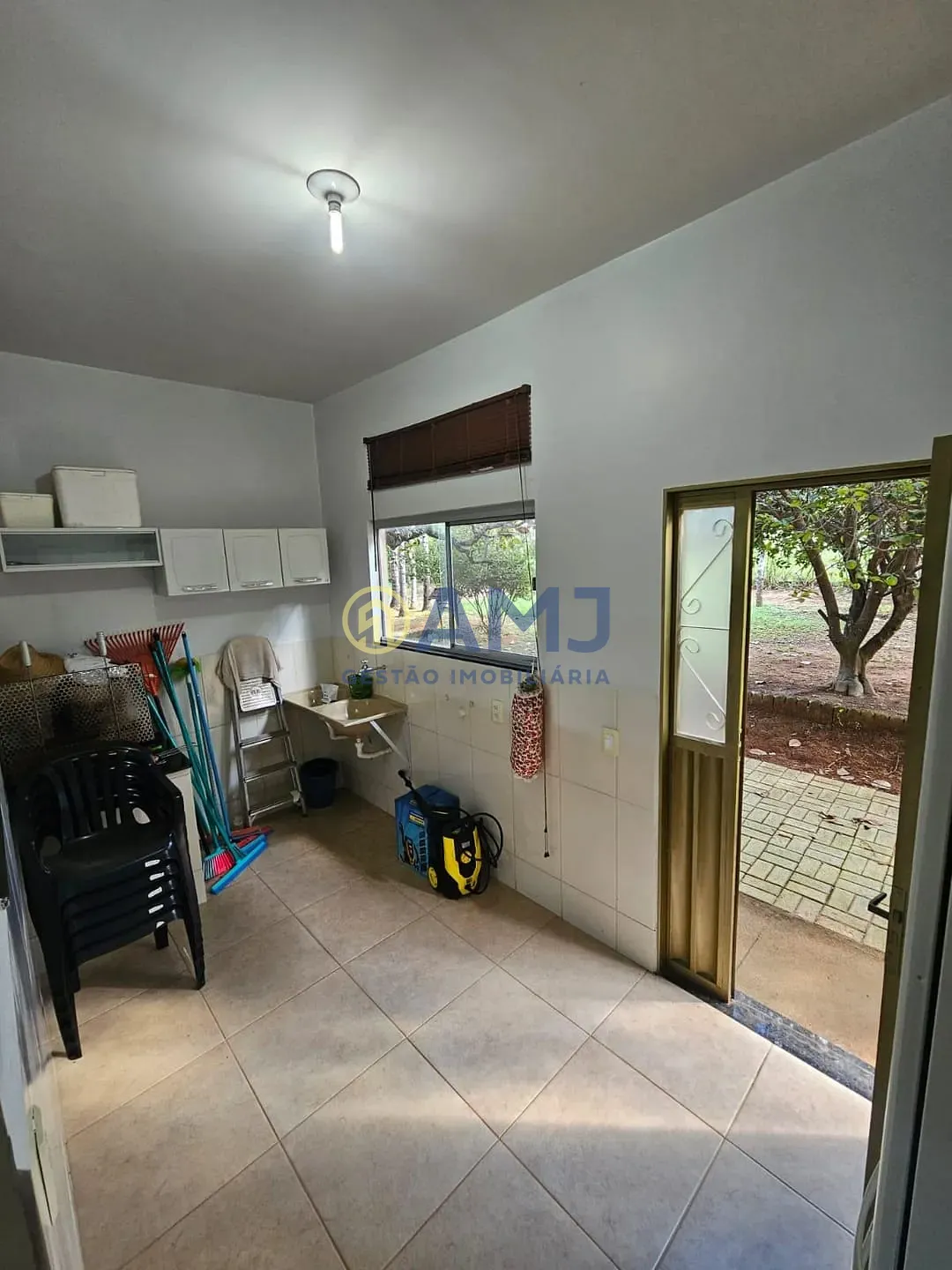Sítio, 3 quartos, 2160 m² - Foto 8