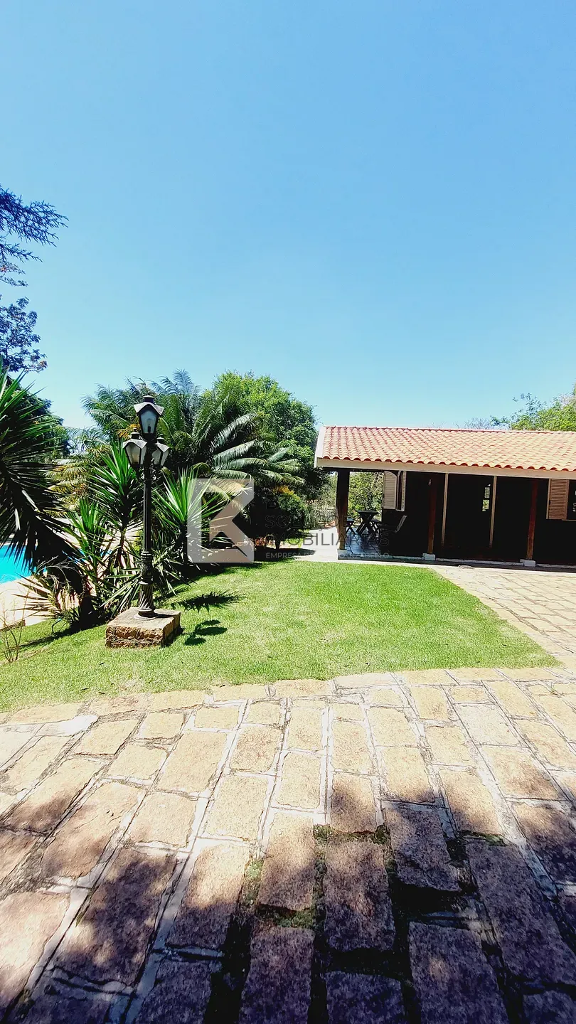Chácara, 4 quartos, 10 m² - Foto 1