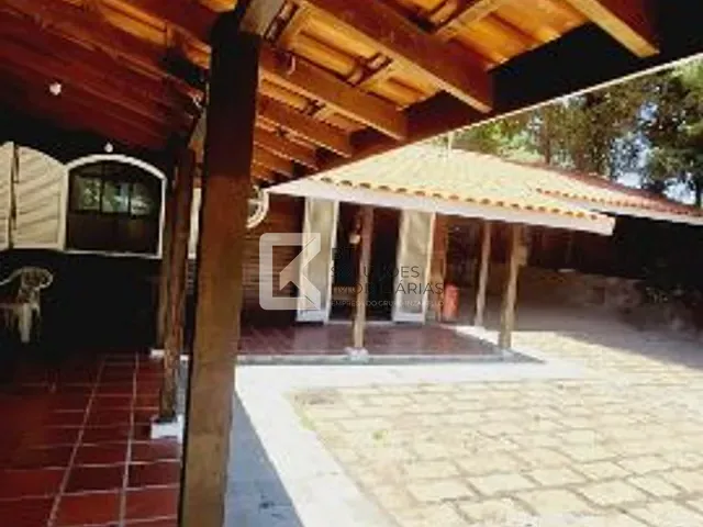 Chácara 4 quartos e 6 banheiros, à venda, no bairro Colinas do Mosteiro de Itaici em Indaiatuba