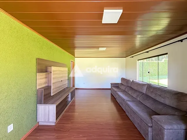 Chácara com 1814m² 3 quartos e 3 banheiros, à venda ou para alugar, no bairro Oficinas em Ponta Grossa