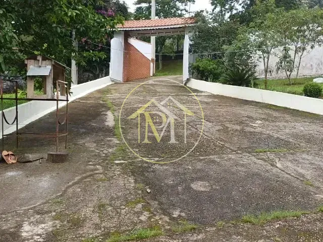 Chácara com 3900m² 3 quartos e 1 banheiro, à venda, no bairro Pavão (Canguera) em São Roque