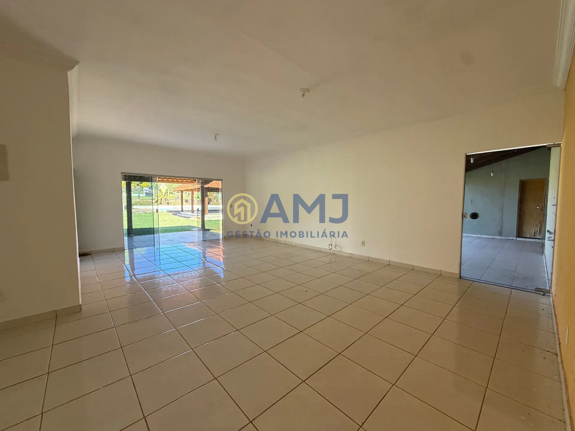 Sítio, 6 quartos, 2016 m² - Foto 13