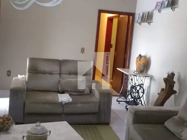 Chácara com 1840m² 3 quartos e 3 banheiros, à venda, no bairro Santa Gertrudes em Jundiaí