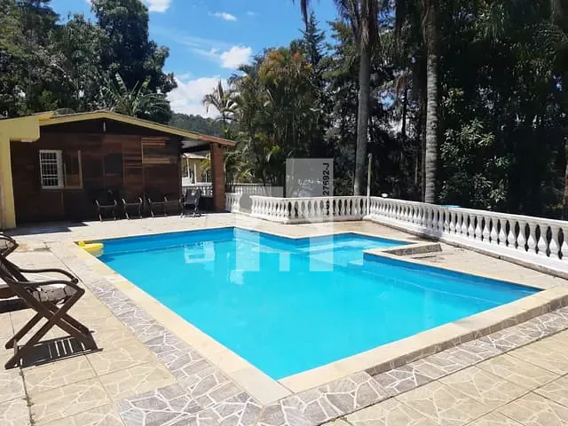 Chácara com 1460m² 3 quartos e 6 banheiros, à venda, no bairro Rio Acima em Mairiporã