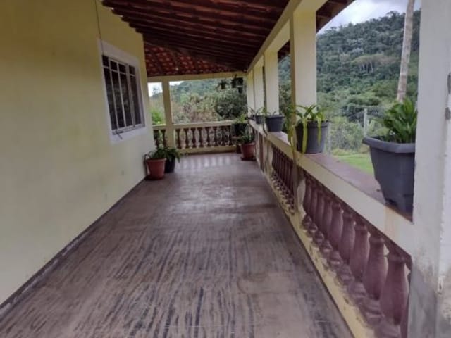 Foto do Chácara - Chácara com 2 dormitórios à venda, 1000 m² por R$ 410.000,00 - Varjão - Paraibuna/SP | INDEPENDENCE NEGOCIOS IMOBILIARIOS LTDA