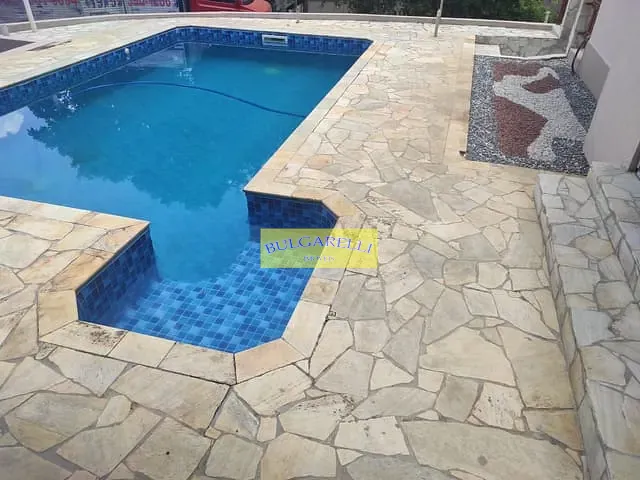 Chácara com 1065m² 4 quartos e 2 banheiros, à venda, no bairro Chácara Companheiros em Jundiaí
