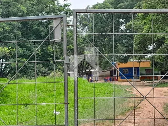 Chácara com 3500m² 2 quartos e 1 banheiro, à venda, no bairro Minas de Inhandjara em Itupeva