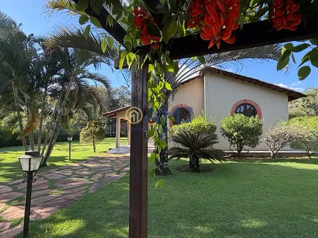 Chácara com 2004m² 2 quartos e 3 banheiros, à venda, no bairro Countryville em Hidrolândia