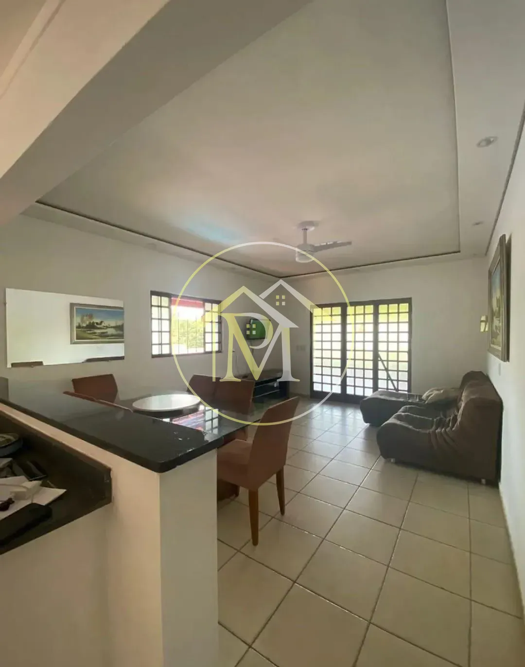 Sítio, 3 quartos, 1000 m² - Foto 1