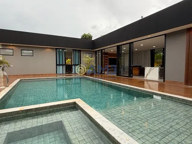 Chácara com 2637m² 4 quartos e 5 banheiros, à venda, no bairro Terra do Boi 1 em Hidrolândia