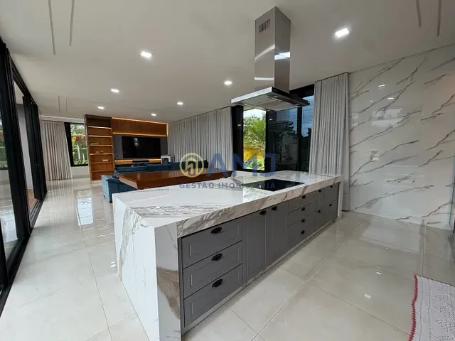 Chácara com 2637m² 4 quartos e 5 banheiros, à venda, no bairro Terra do Boi 1 em Hidrolândia