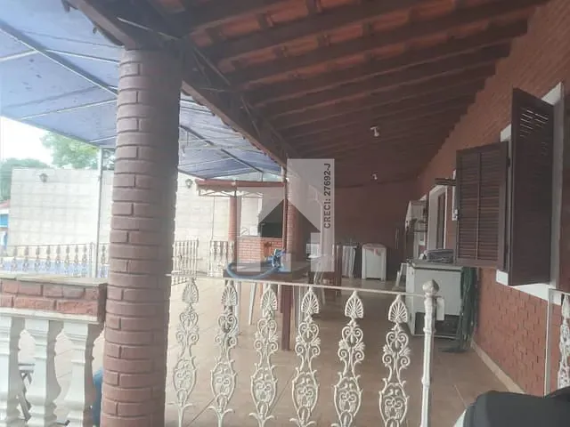 Chácara com 500m² 1 quarto e 1 banheiro, à venda, no bairro Ivoturucaia em Jundiaí