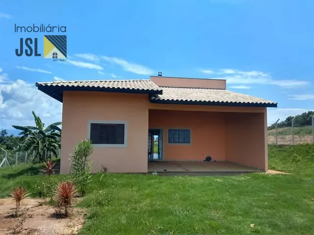 Chácara com 3000m² 3 quartos e 1 banheiro, à venda, no bairro Jardim das Palmeiras em Caçapava