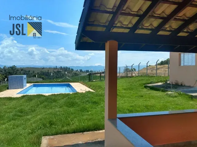 Chácara com 3000m² 3 quartos e 1 banheiro, à venda, no bairro Jardim das Palmeiras em Caçapava
