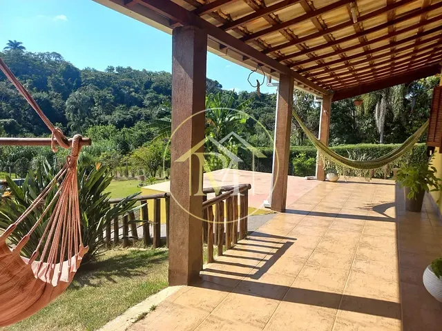 Chácara com 3285m² 2 quartos e 3 banheiros, à venda, no bairro Rural em Araçoiaba da Serra