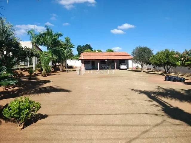 Chácara com 981m² 1 quarto e 1 banheiro, à venda, no bairro Pq. Residencial das Palmeiras em Artur Nogueira