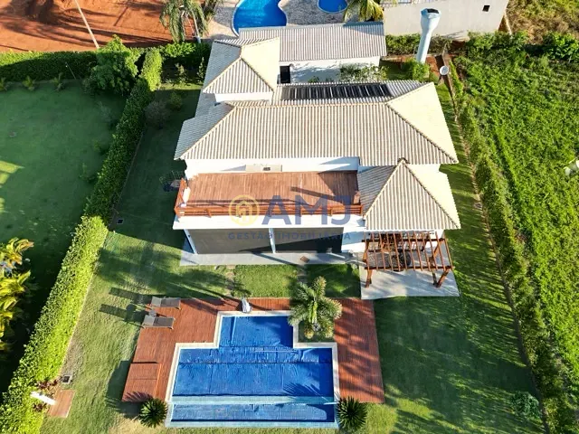 Chácara com 1890m² 4 quartos e 5 banheiros, à venda, no bairro Terra do Boi 1 em Hidrolândia