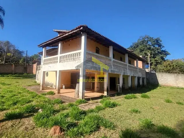 Chácara com 1000m² 2 quartos e 2 banheiros, à venda, no bairro Portal São Marcelo em Bragança Paulista