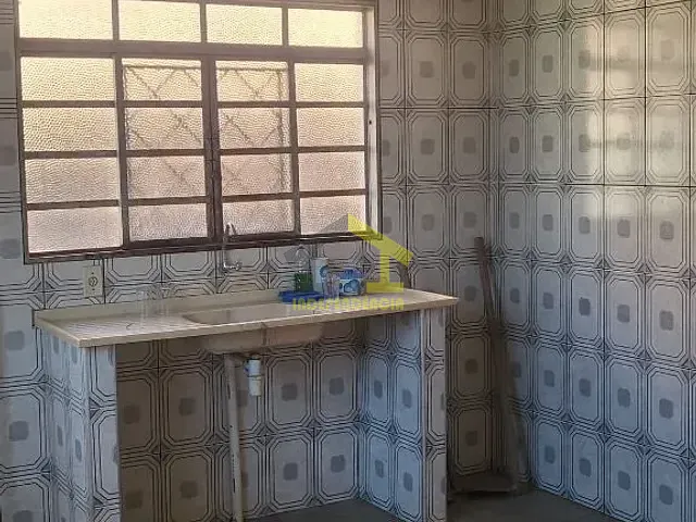 Chácara com 1000m² 2 quartos e 2 banheiros, à venda, no bairro Portal São Marcelo em Bragança Paulista