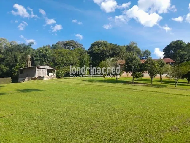 Chácara com 12000m², à venda, no bairro Vila Santa Cruz em Castro