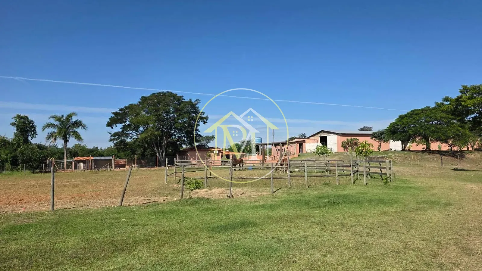 Sítio, 2 quartos, 3 hectares - Foto 1